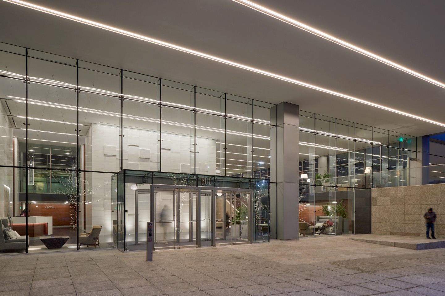 800 5th Ave Exterior Lobby